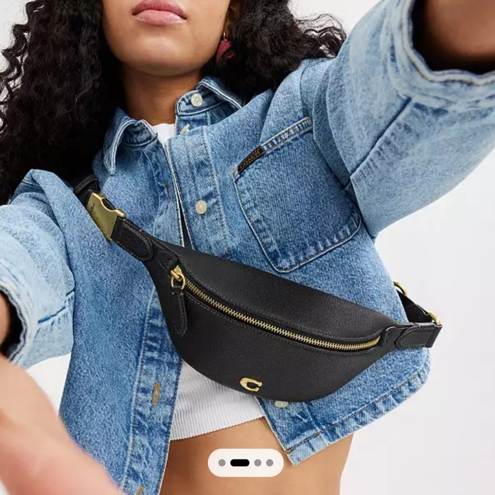 New! Essential Black Leather Belt Bag - Picture 7 of 9